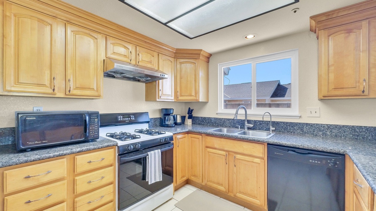 Photo of Kitchen in El Monte