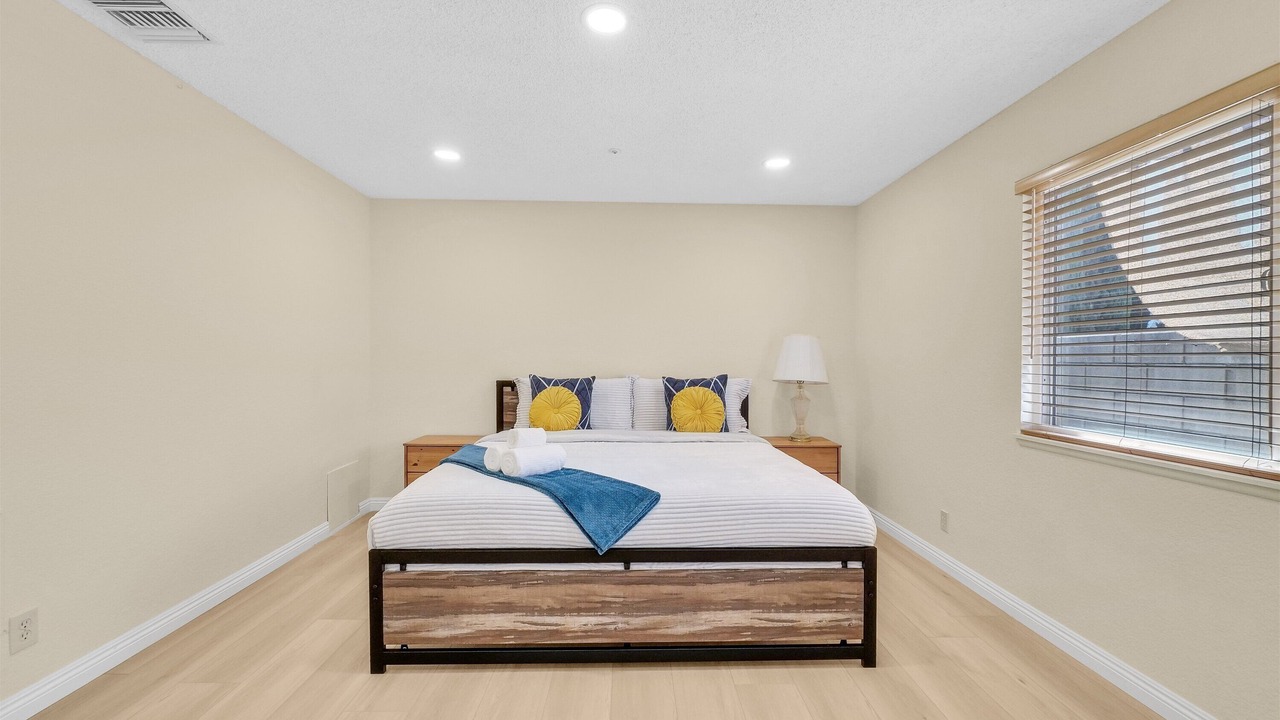 Photo of Bedroom in El Monte