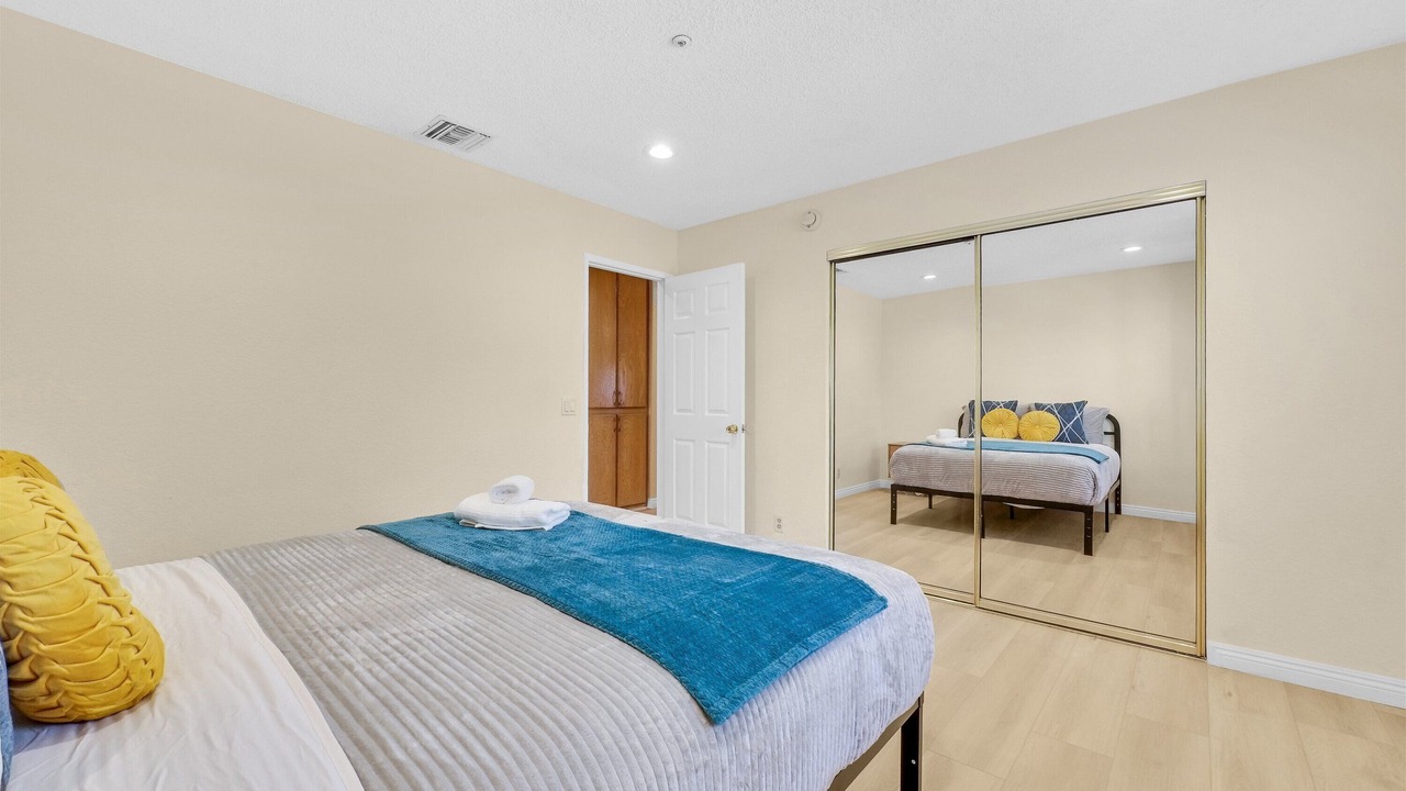 Photo of Bedroom in El Monte