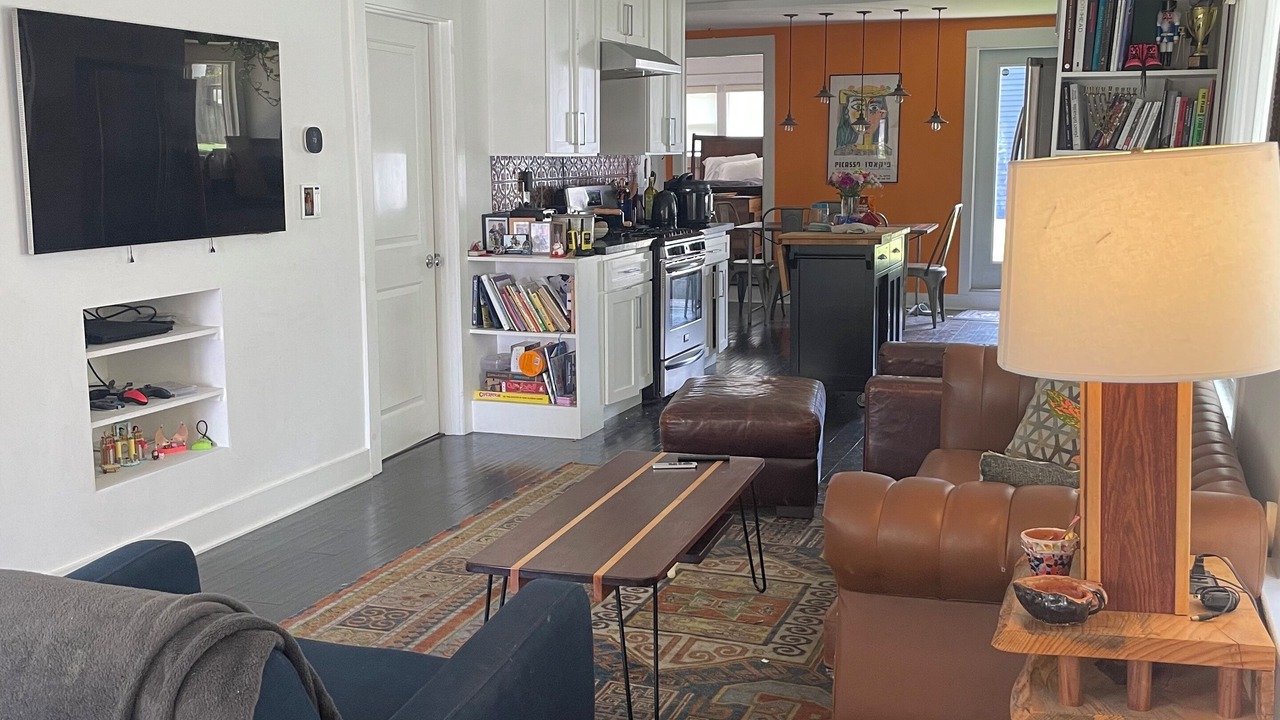 Photo of Livingroom in Los Feliz
