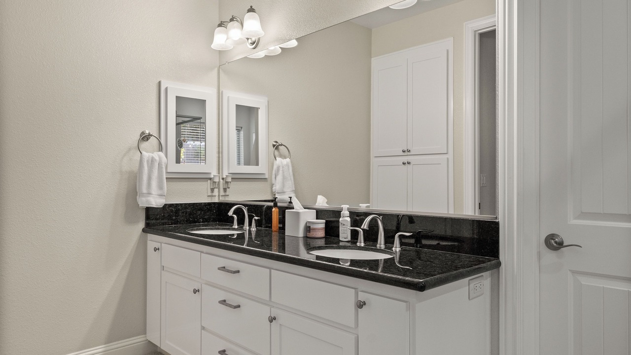 Photo of Bathroom in Chico