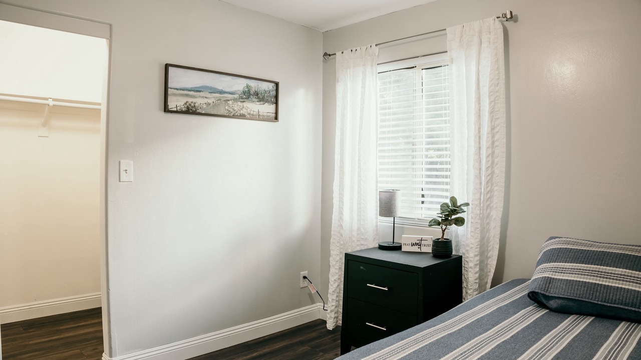 Photo of Bedroom in Pumpkin Center