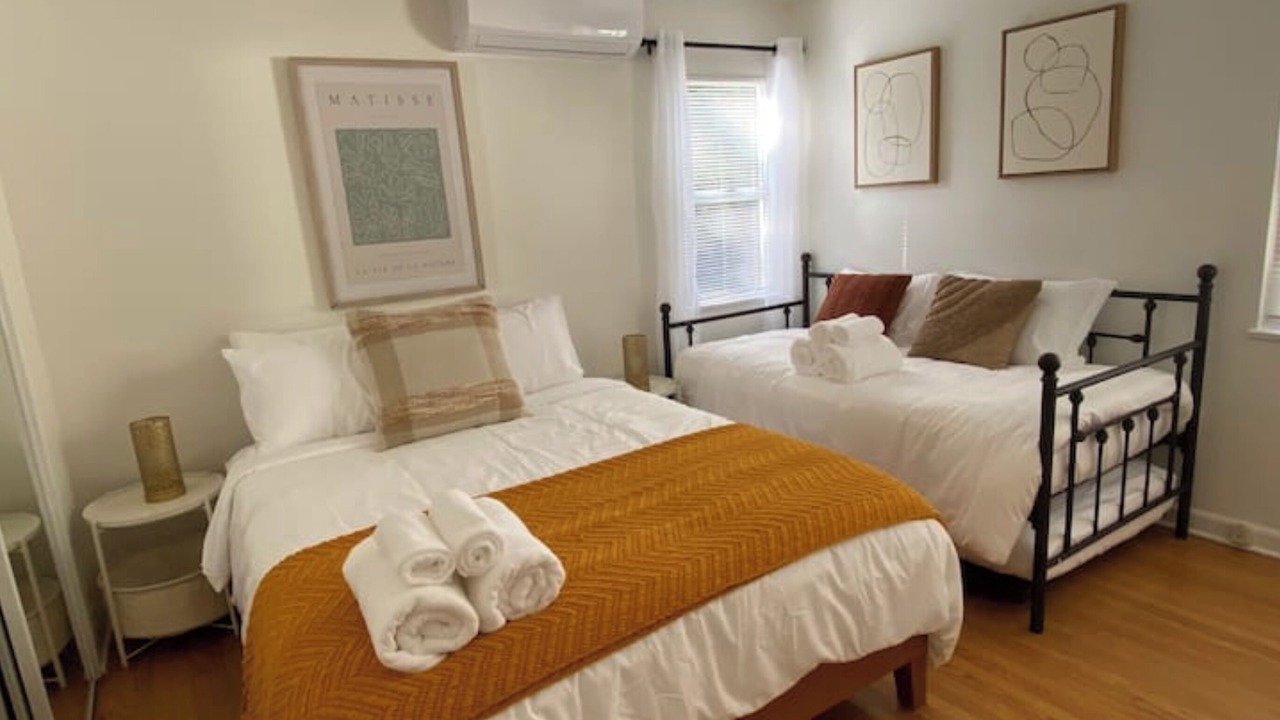 Photo of Bedroom in Pasadena
