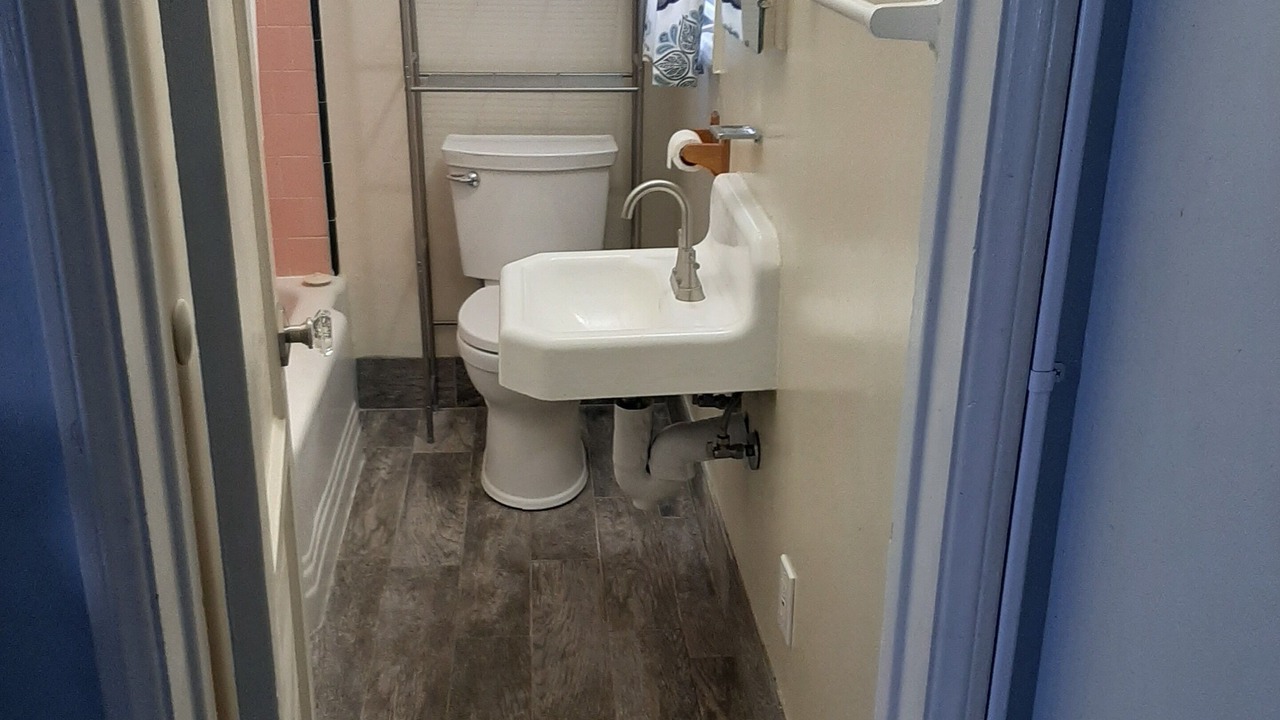 Photo of Bathroom in Moreno Valley