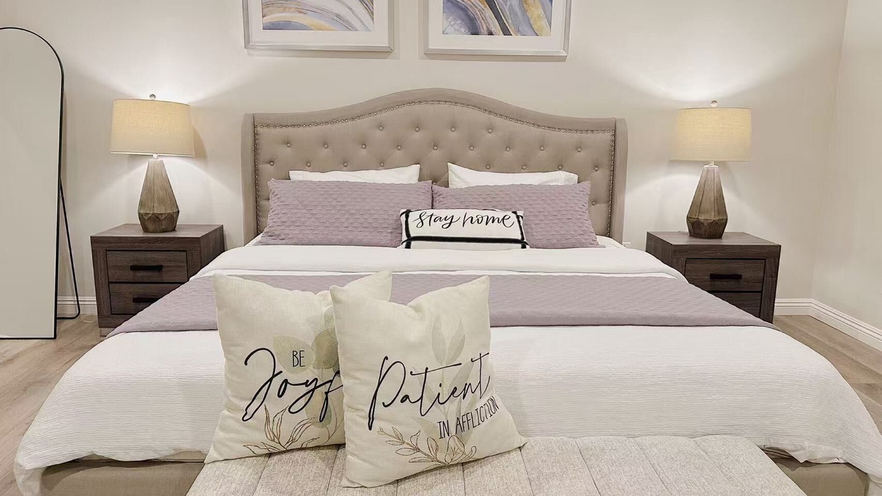 Photo of Bedroom in Portola Springs