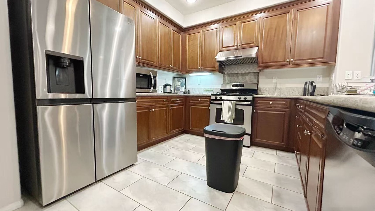 Photo of Kitchen in Portola Springs