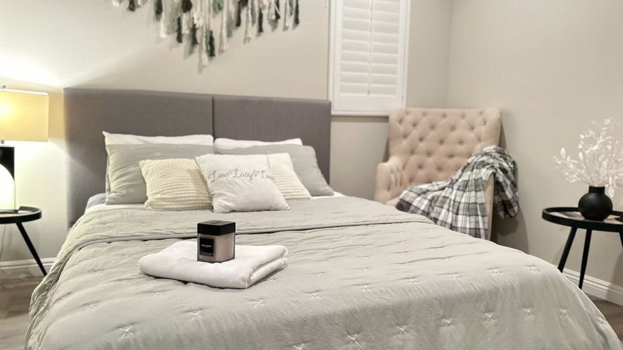 Photo of Bedroom in Portola Springs