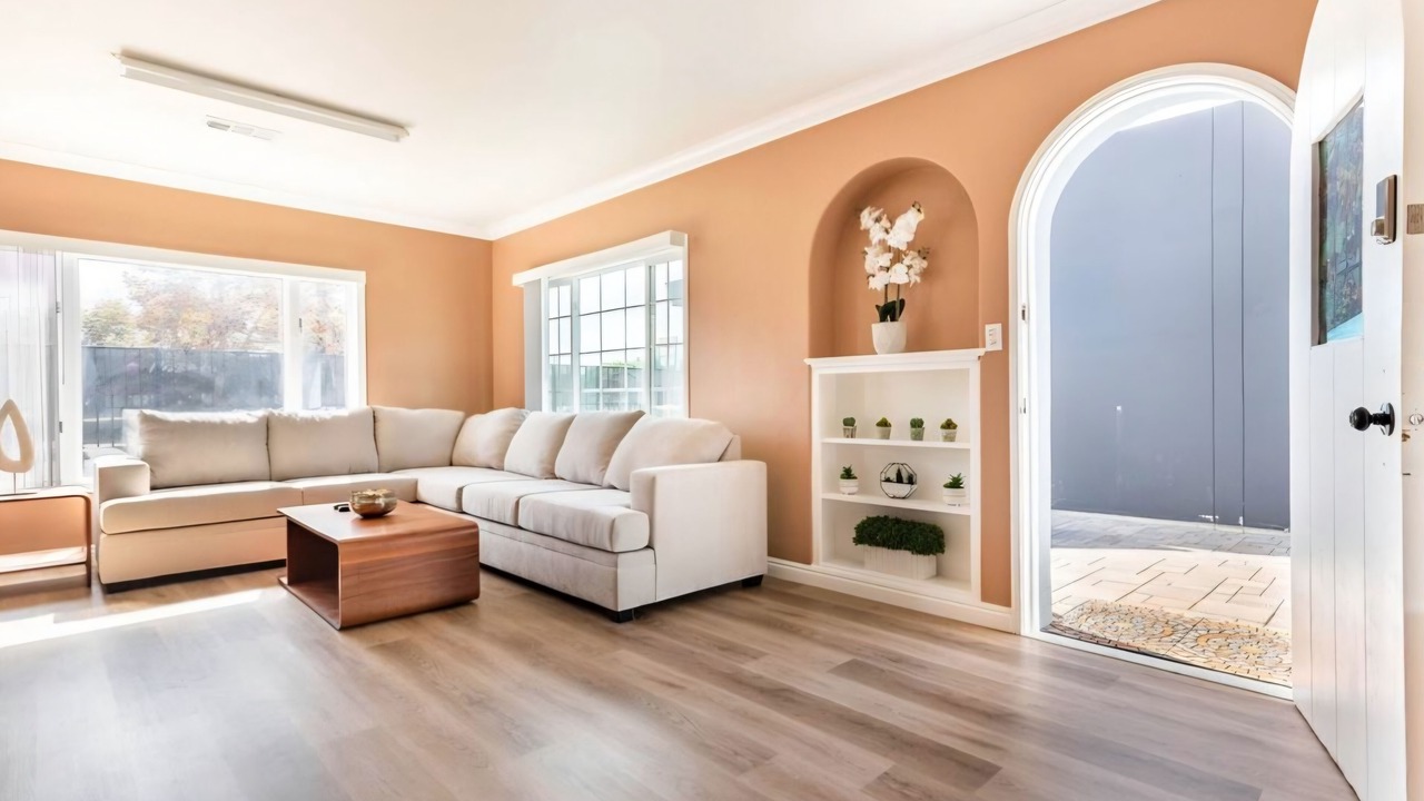 Photo of Livingroom in Floral Park