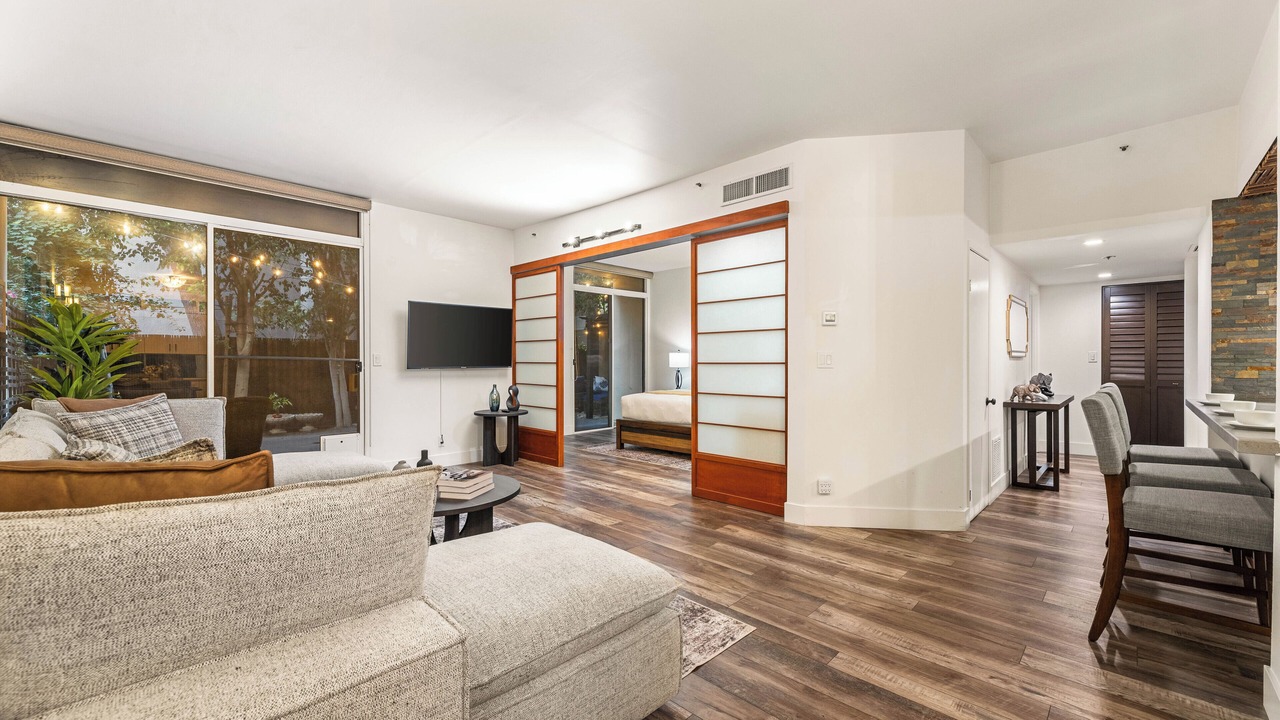 Photo of Bedroom in Downtown Los Angeles