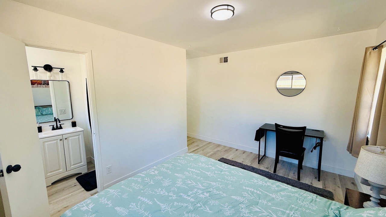Photo of Bedroom in Canoga Park