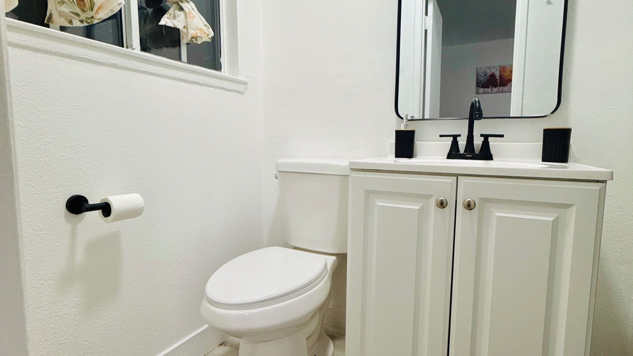 Photo of Bathroom in Canoga Park