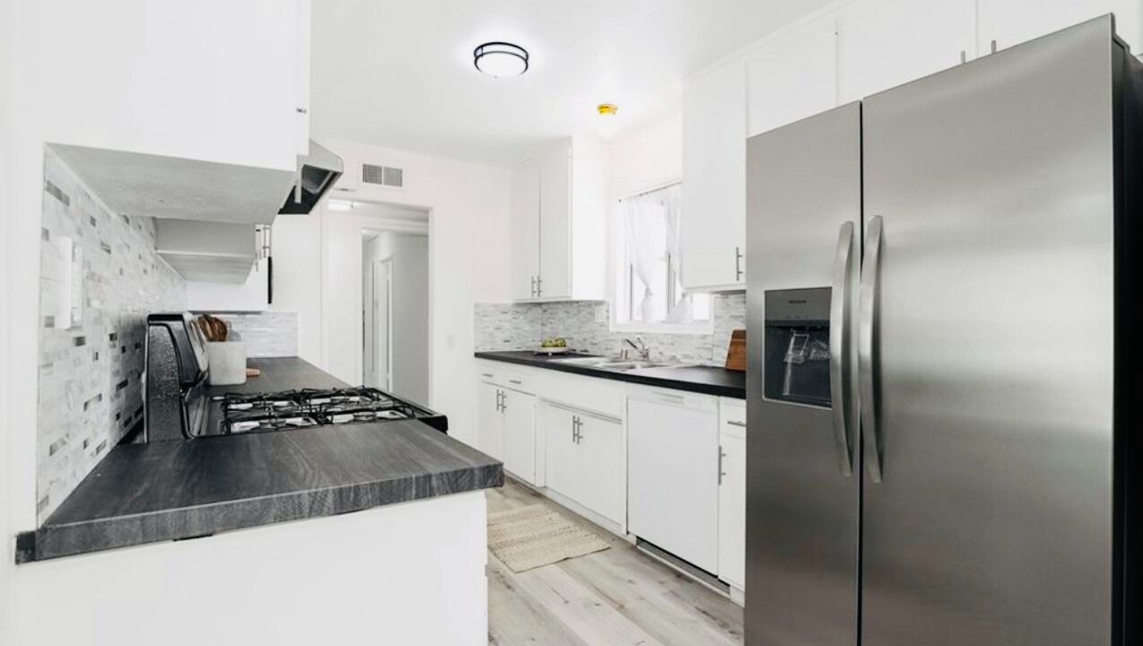 Photo of Kitchen in Canoga Park