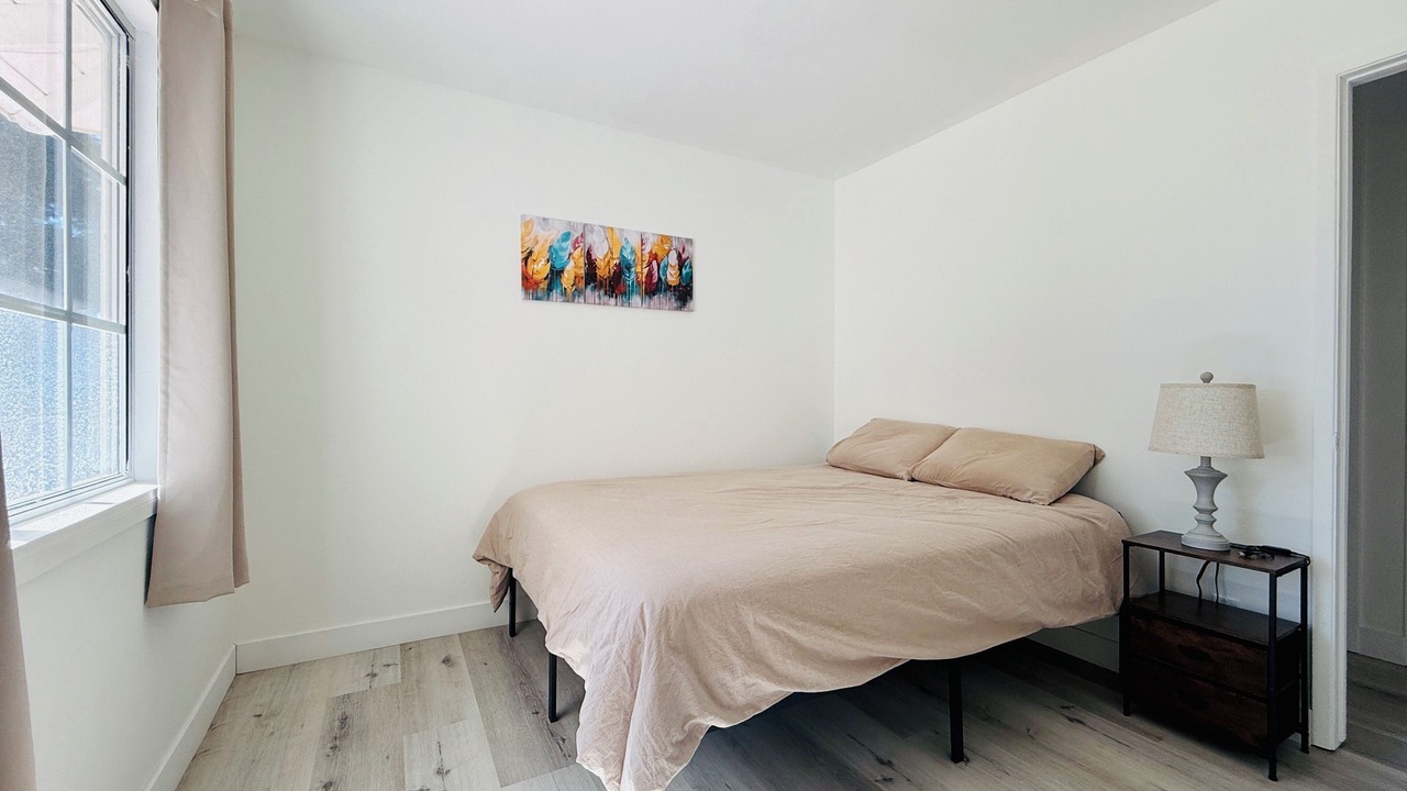 Photo of Bedroom in Canoga Park