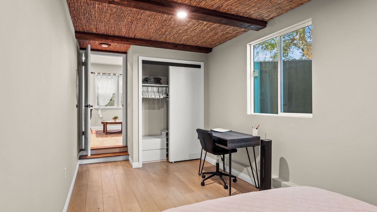 Photo of Bedroom in Inglewood