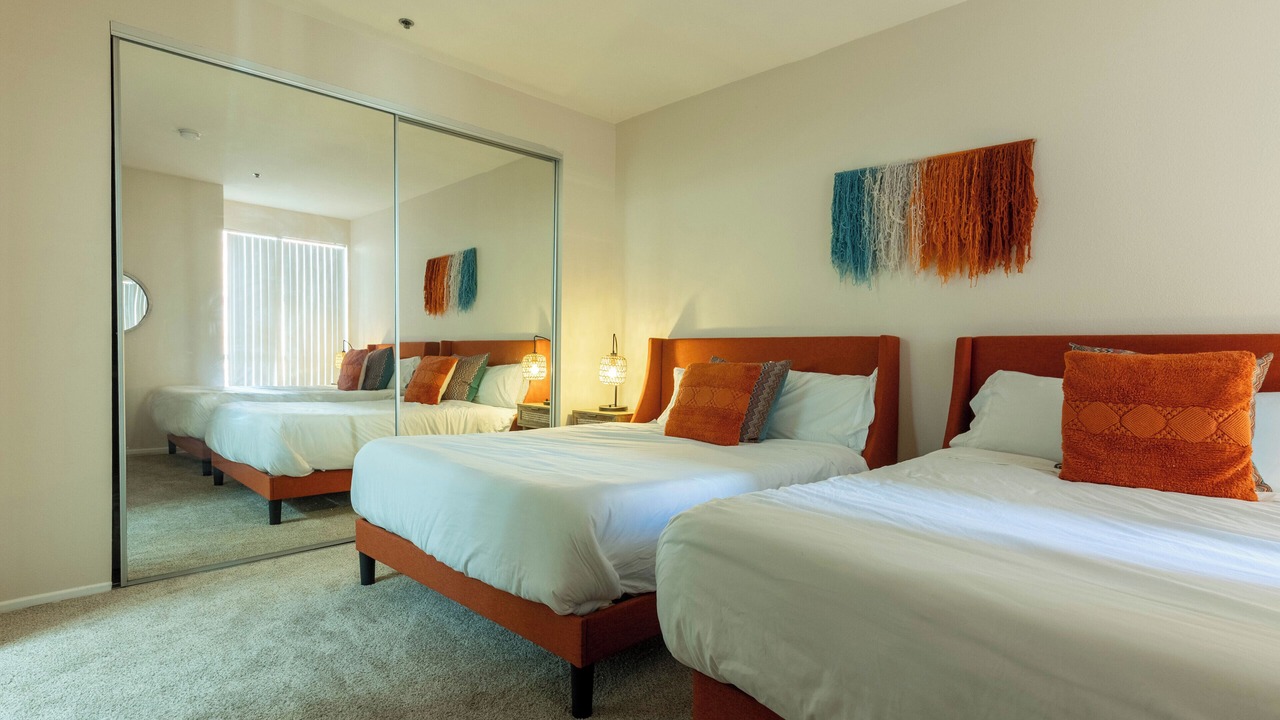 Photo of Bedroom in Miracle Mile