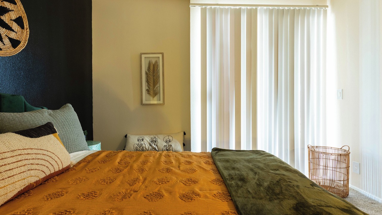 Photo of Bedroom in Miracle Mile