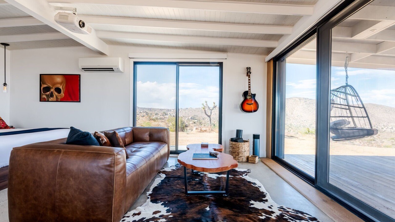 Photo of Livingroom in Pioneertown