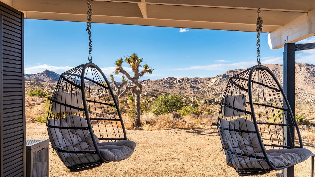 Photo of Patio Balcony in Pioneertown