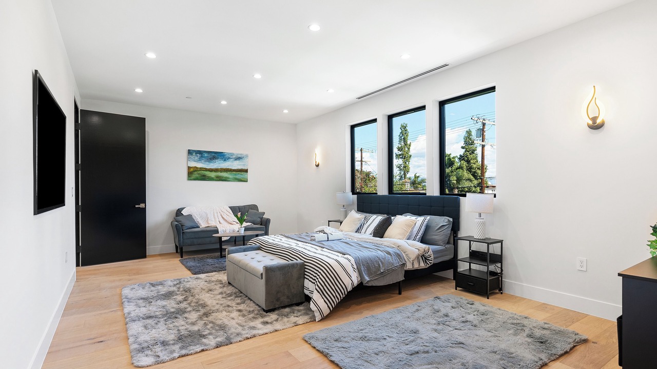 Photo of Bedroom in Encino
