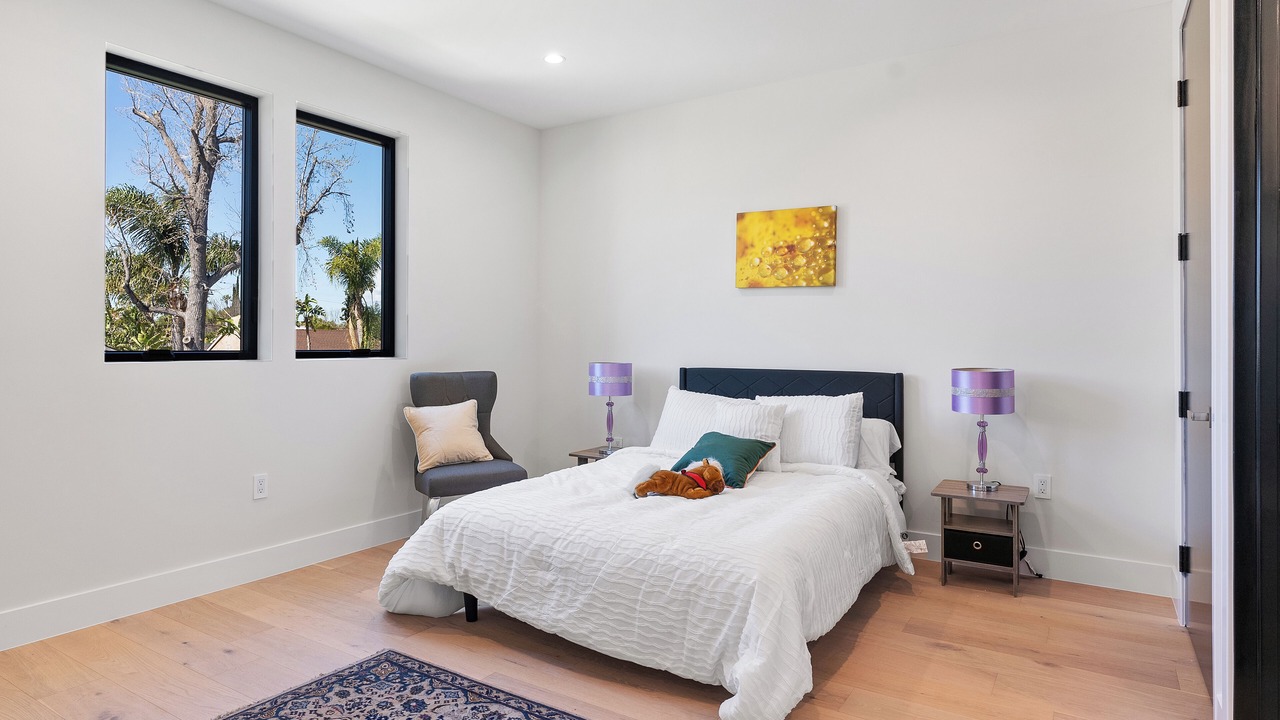 Photo of Bedroom in Encino