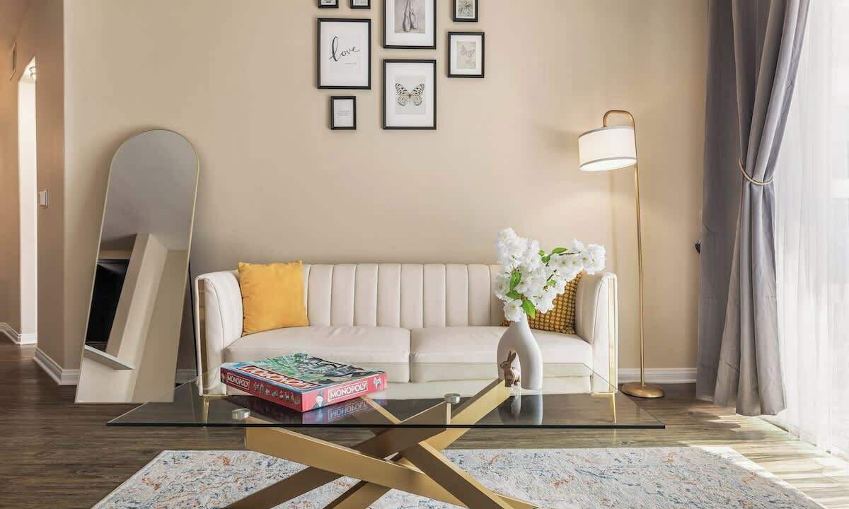 Photo of Livingroom in Marina del Rey