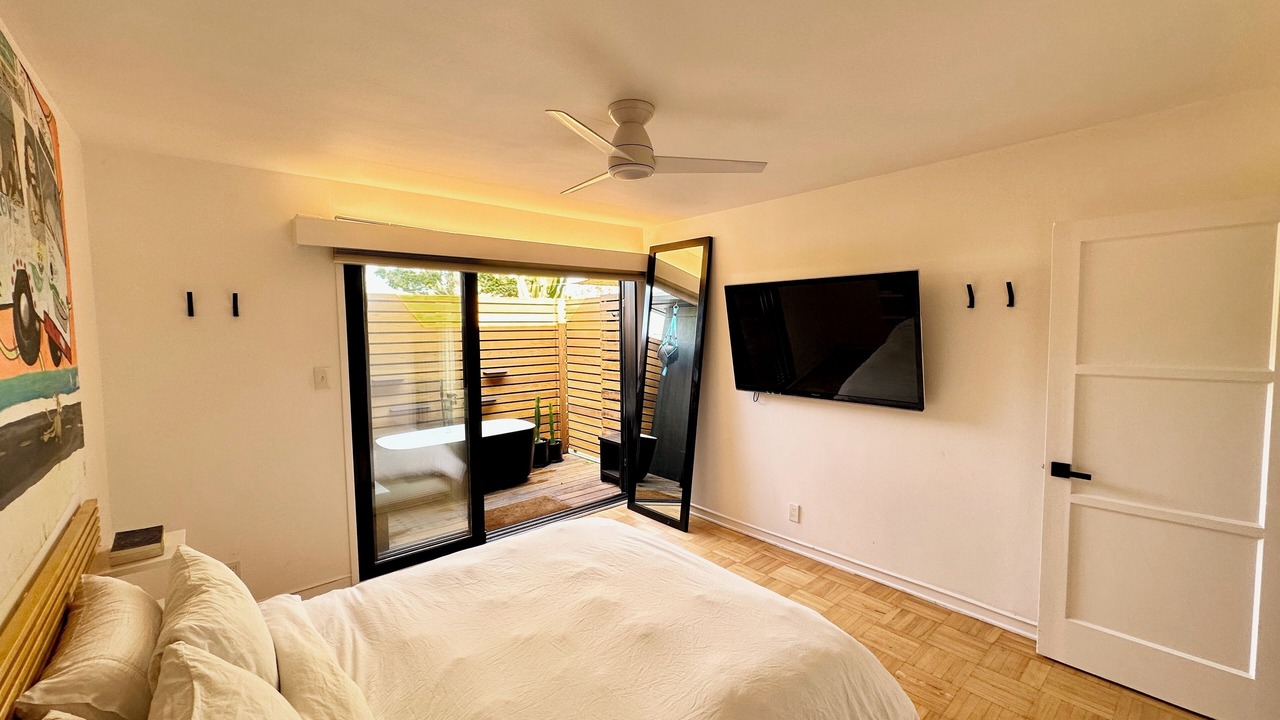 Photo of Bedroom in Mar Vista