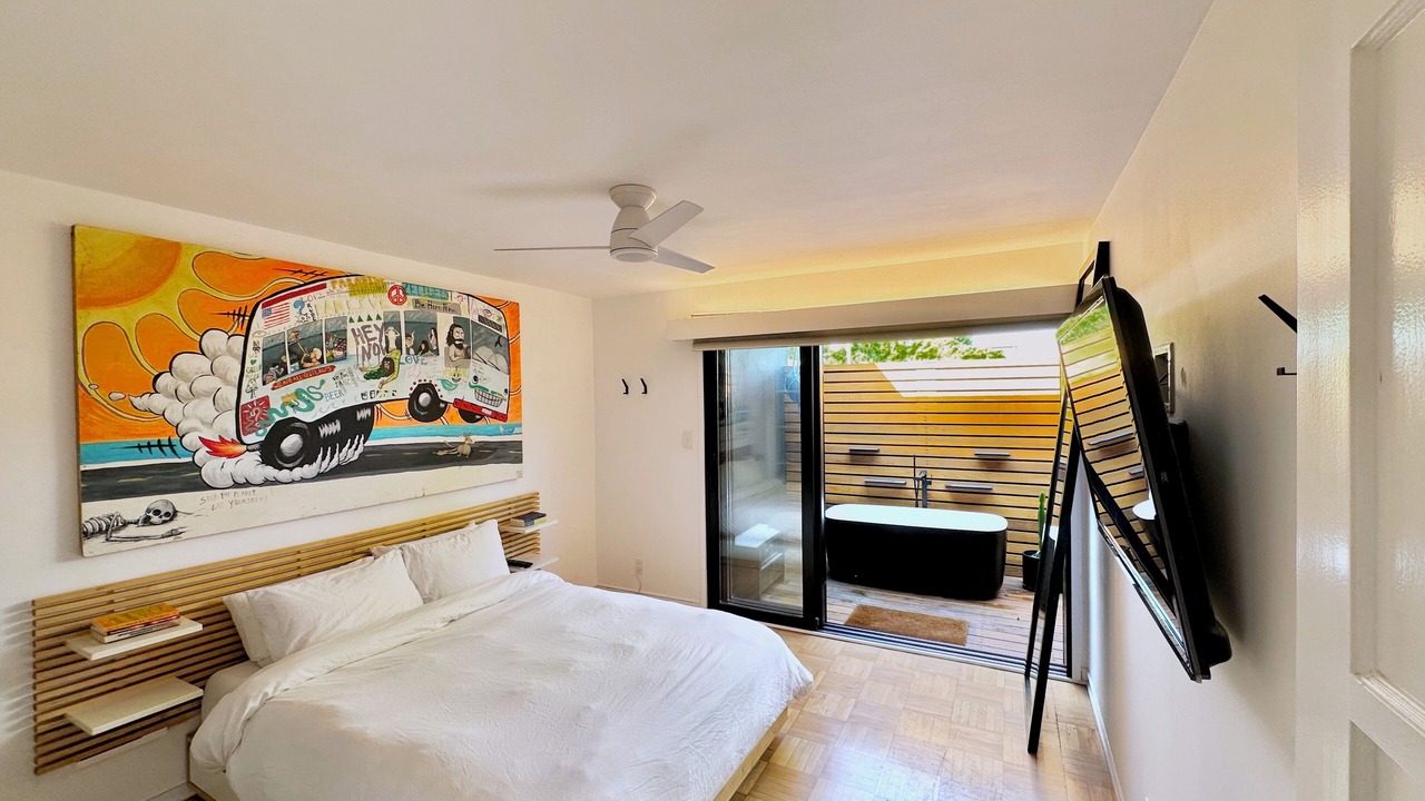 Photo of Bedroom in Mar Vista