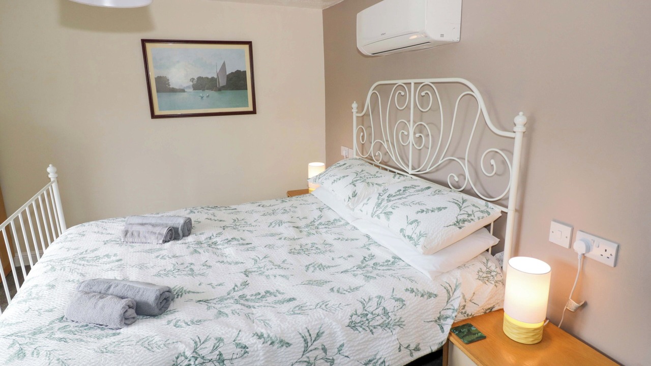 Photo of Bedroom in Harvington
