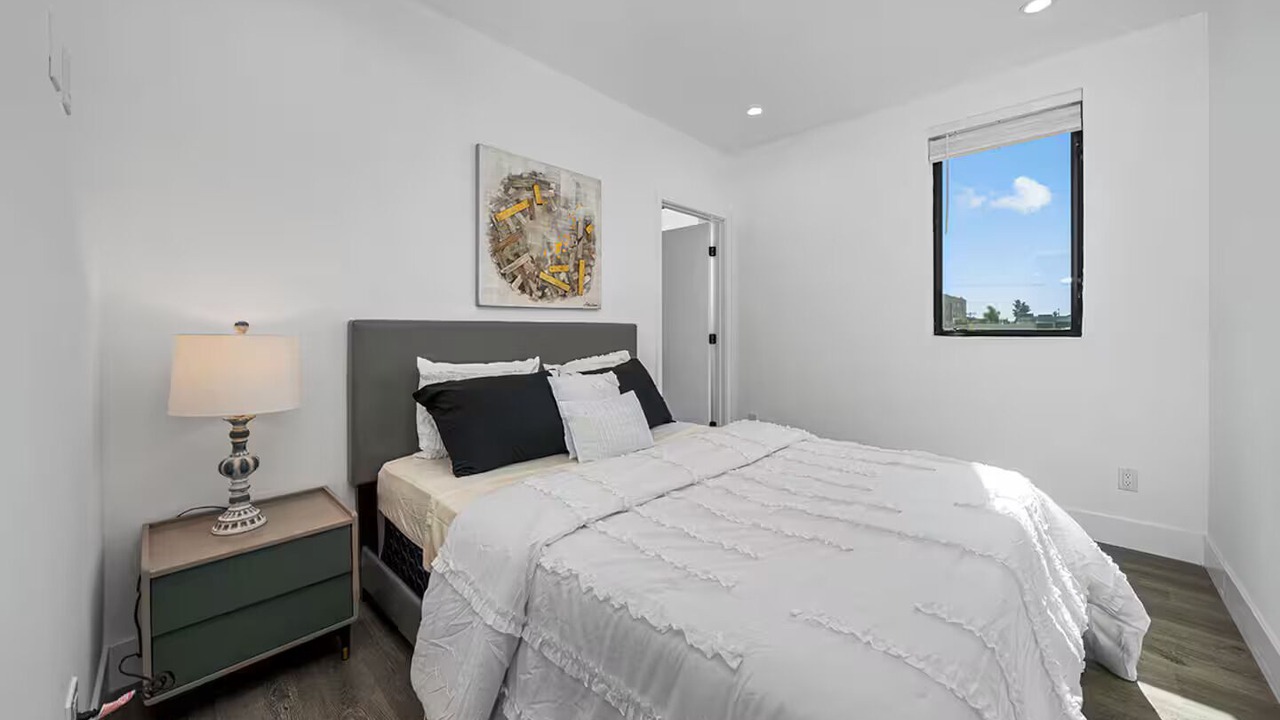 Photo of Bedroom in Melrose