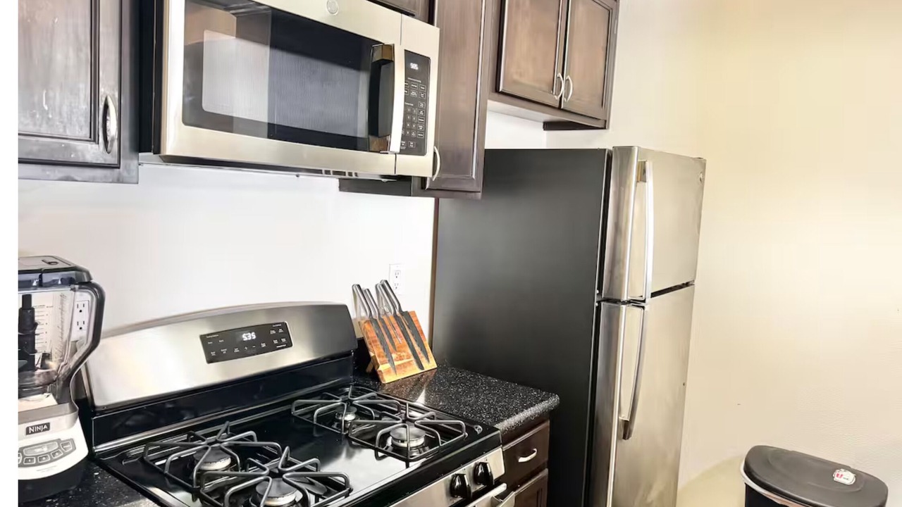 Photo of Kitchen in Miracle Mile