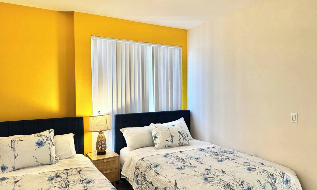 Photo of Bedroom in Miracle Mile