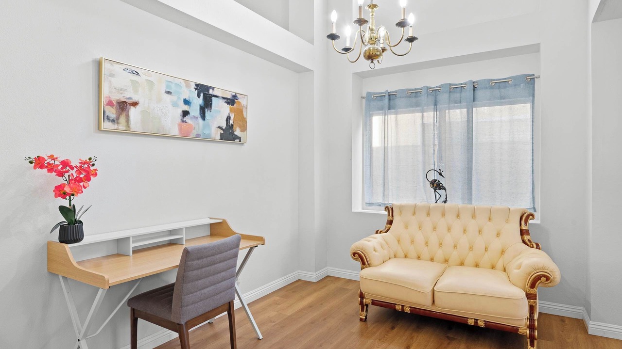 Photo of Livingroom in Valinda
