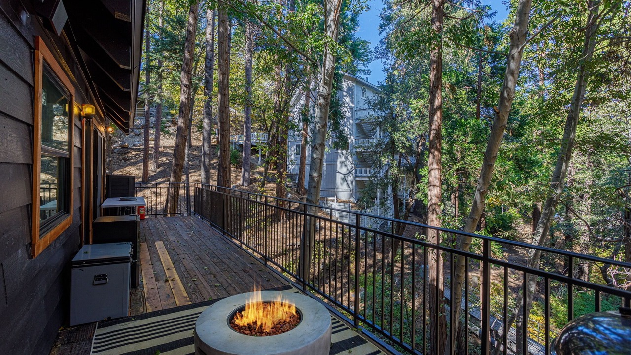 Photo of Outdoor in Cedar Glen