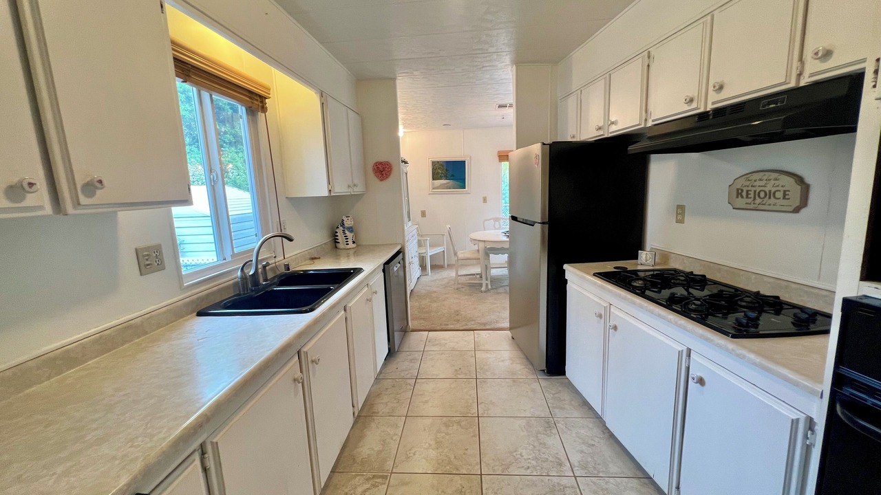 Photo of Kitchen in Agoura Hills