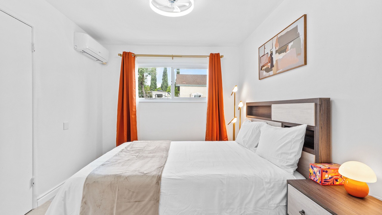 Photo of Bedroom in Tustin