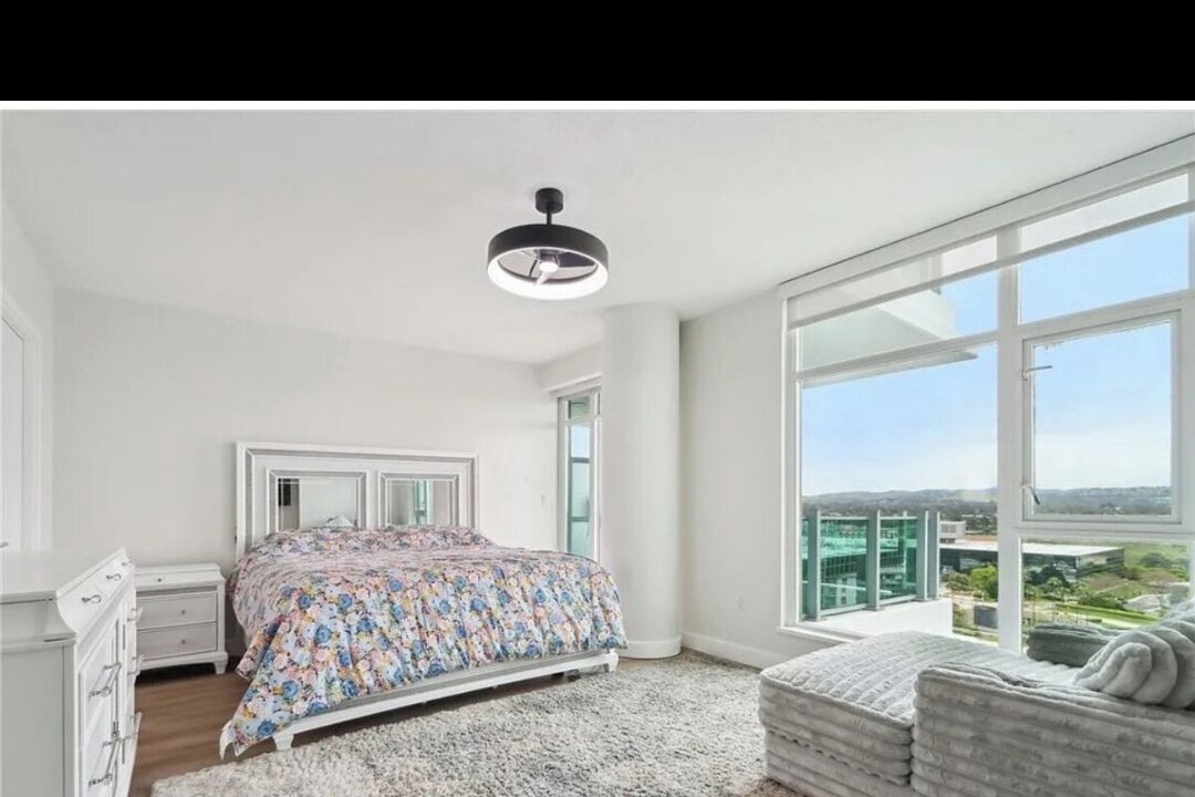 Photo of Bedroom in Irvine Business Complex
