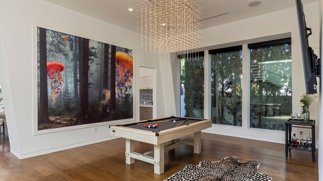 Photo of Bedroom in Fairfax District