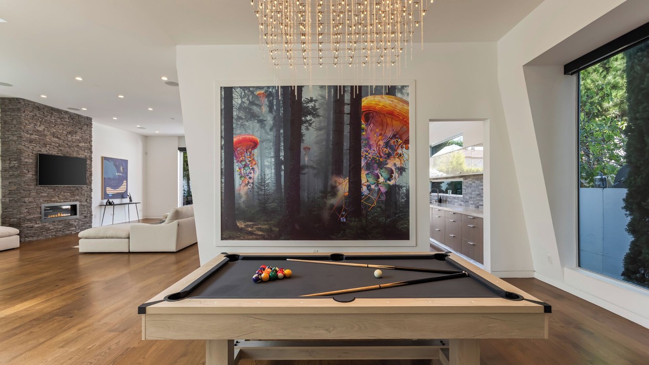 Photo of Bedroom in Fairfax District