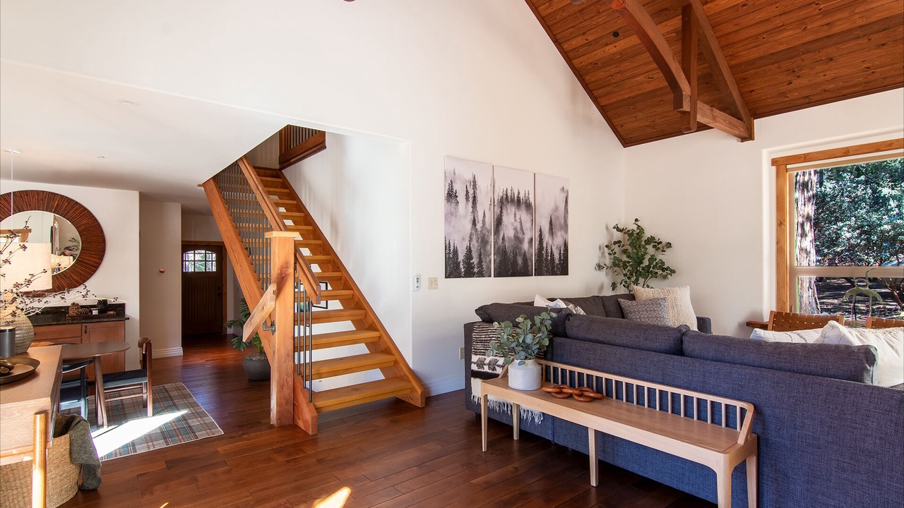 Photo of Livingroom in Fern Valley