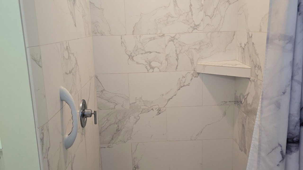 Photo of Bathroom in Navarro