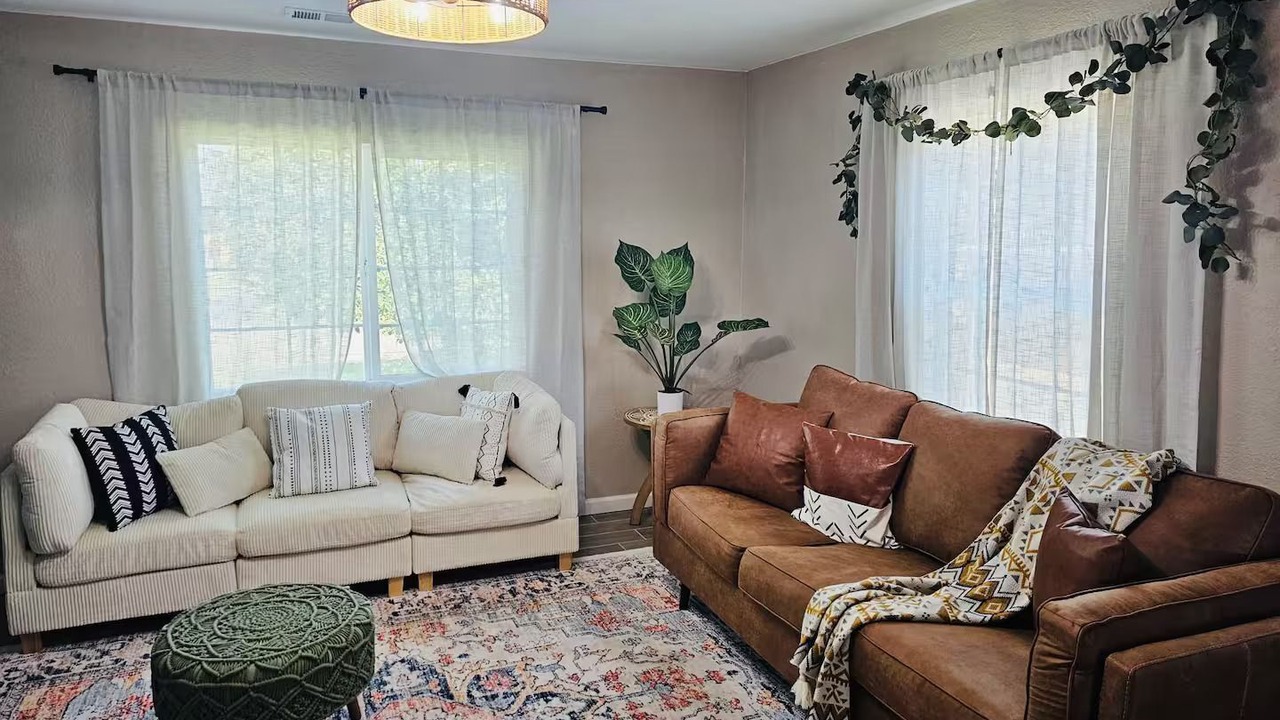 Photo of Livingroom in Visalia