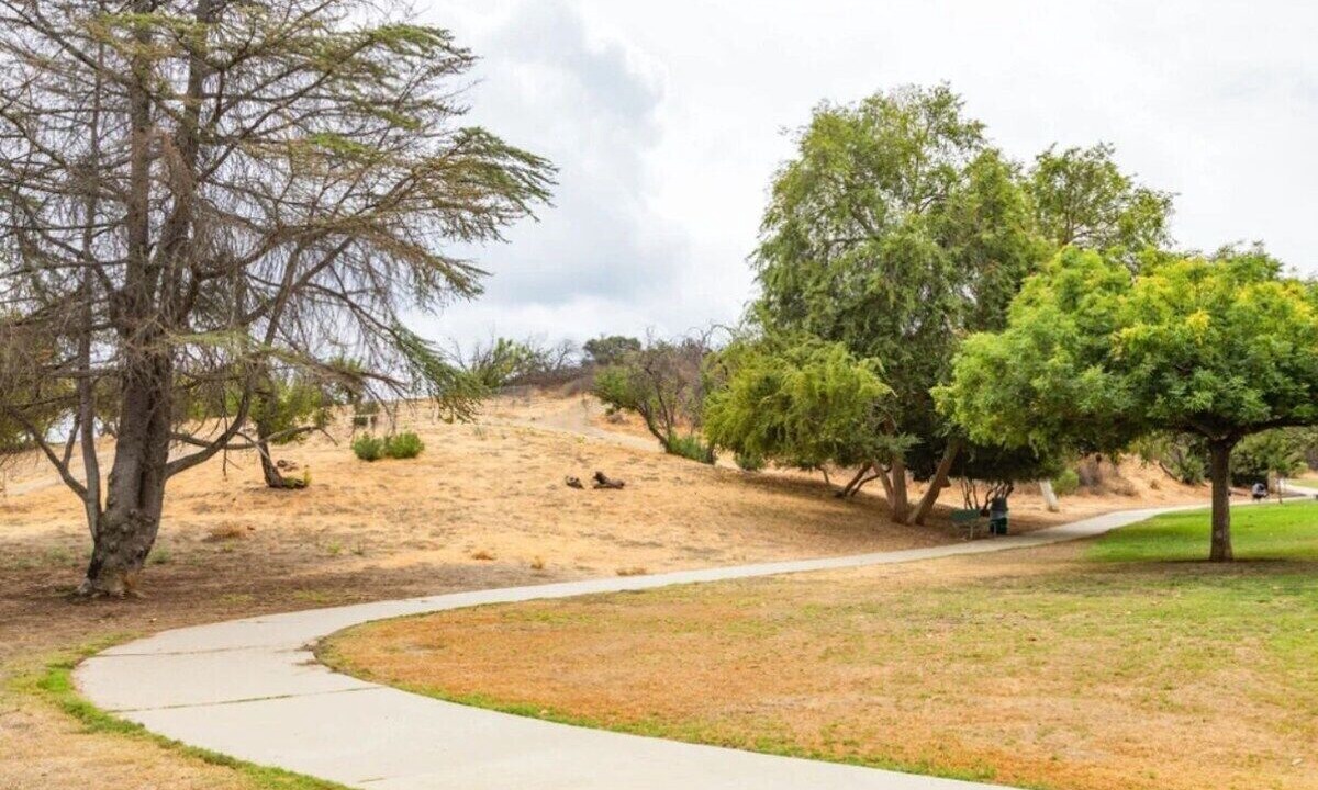 Photo of Outdoor in Woodland Hills