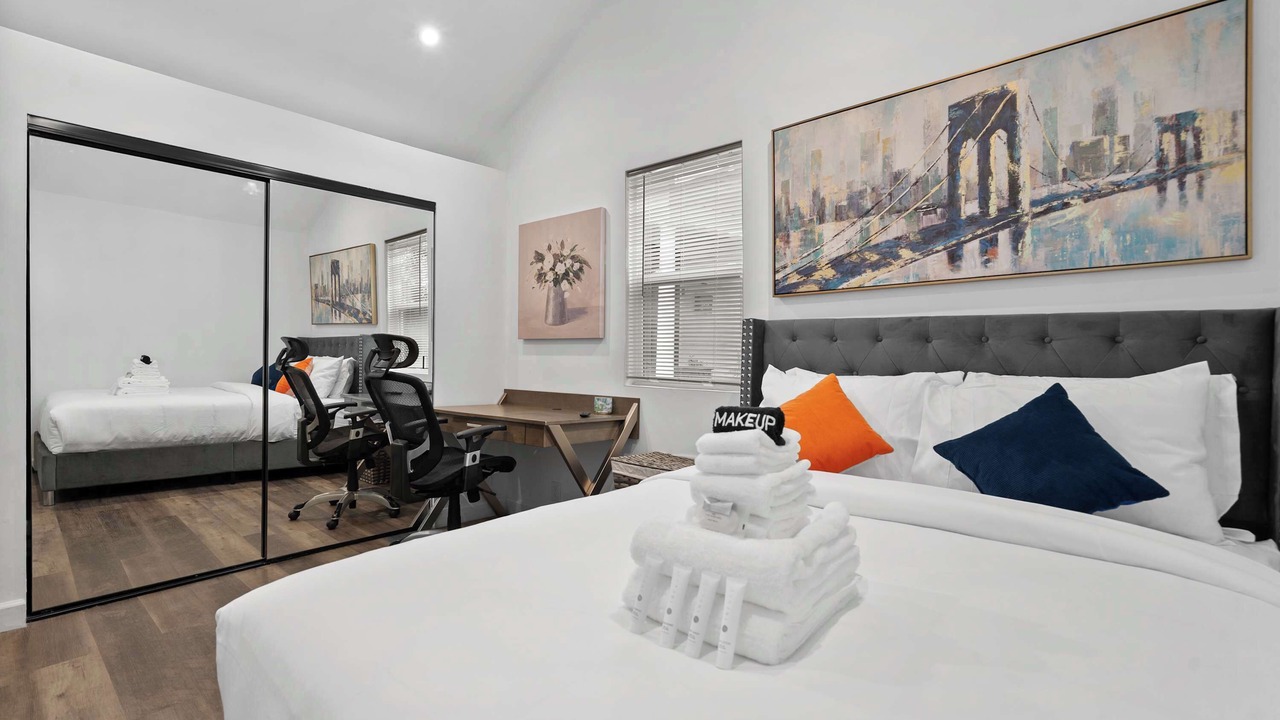 Photo of Bedroom in Park Mesa Heights