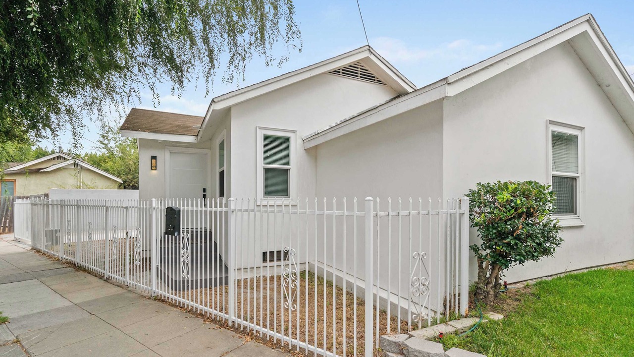 Photo of Outdoor in Park Mesa Heights