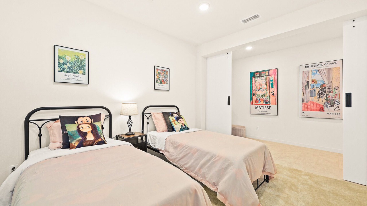 Photo of Bedroom in Ontario