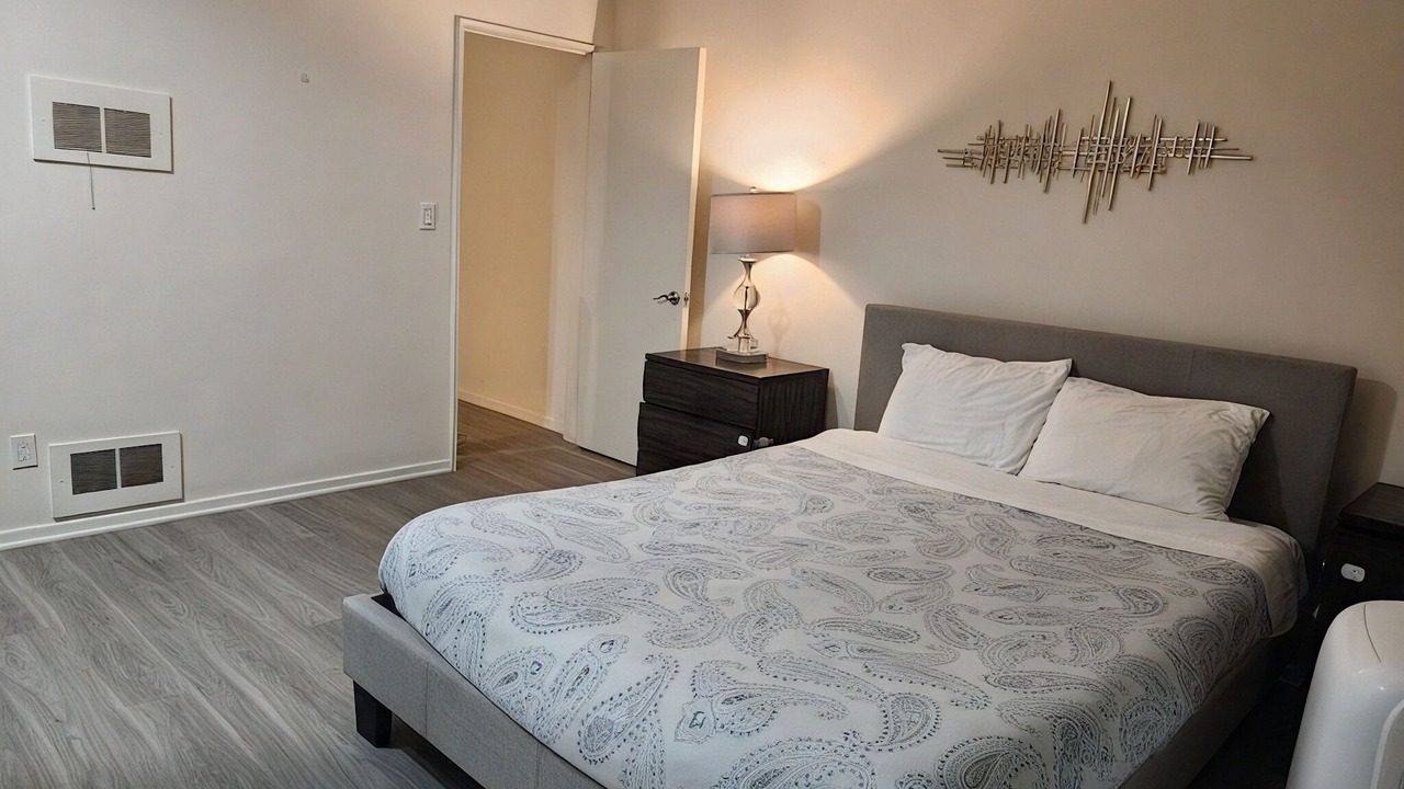Photo of Bedroom in West Los Angeles
