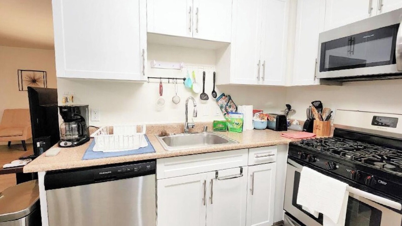 Photo of Kitchen in West Los Angeles