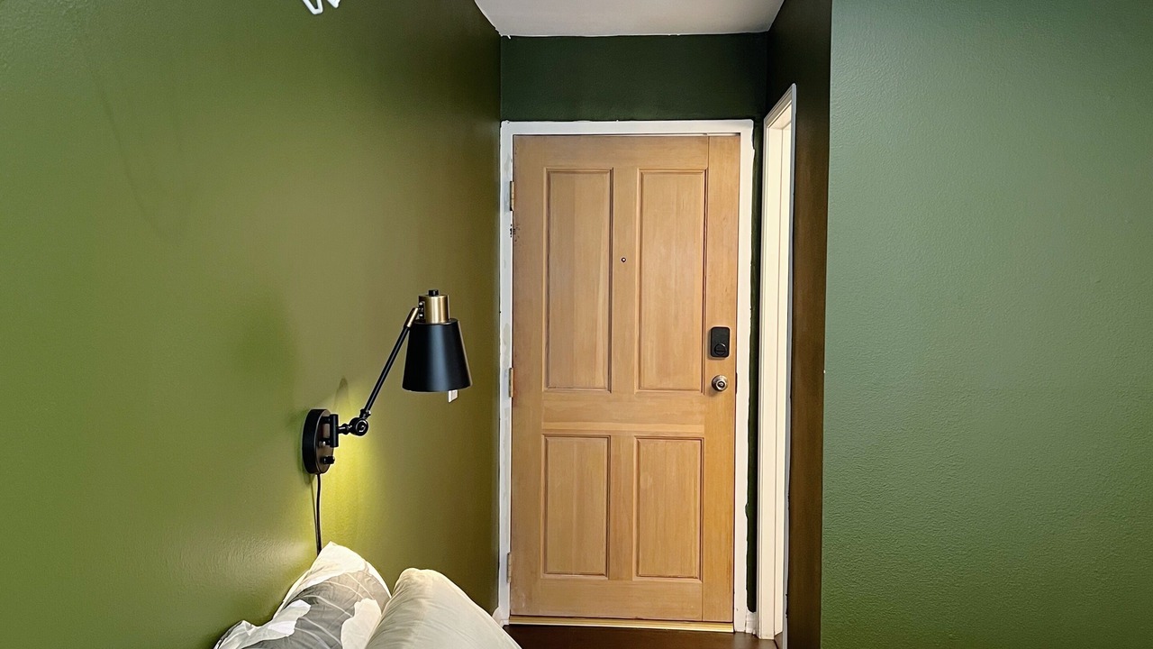 Photo of Bedroom in Sawtelle