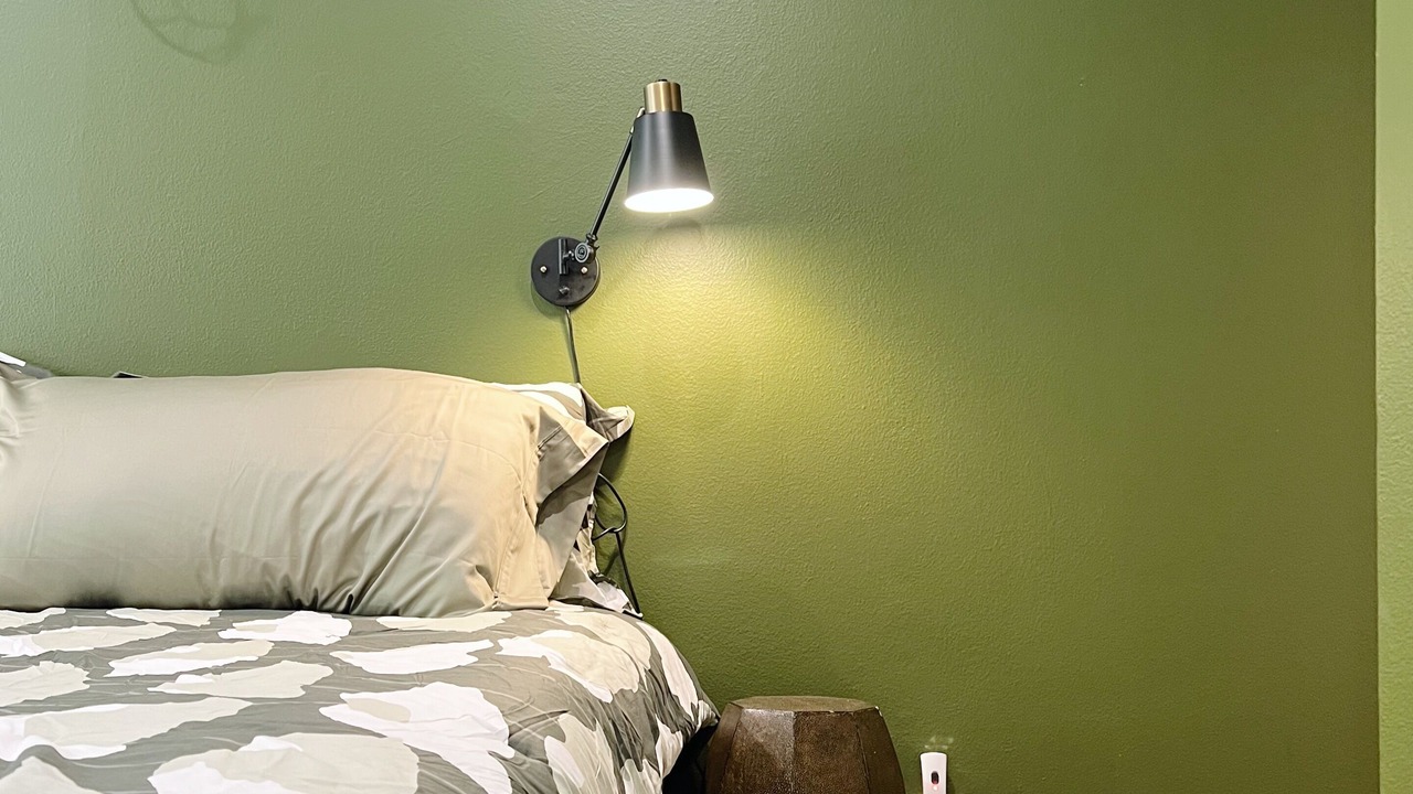 Photo of Bedroom in Sawtelle