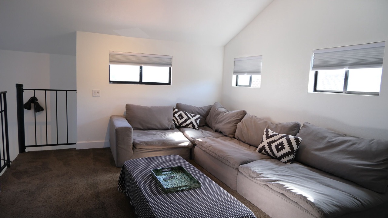 Photo of Livingroom in Ramona